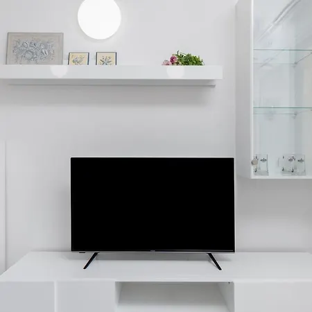 Casa Vacanze Leo 올비아